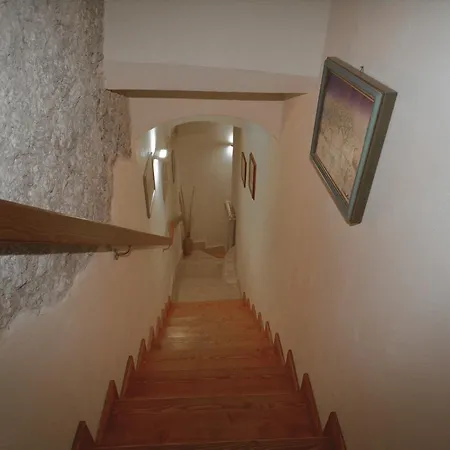 Appartamento House In The Heart Of